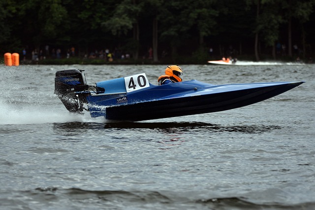 受多场紧张 受多场紧张